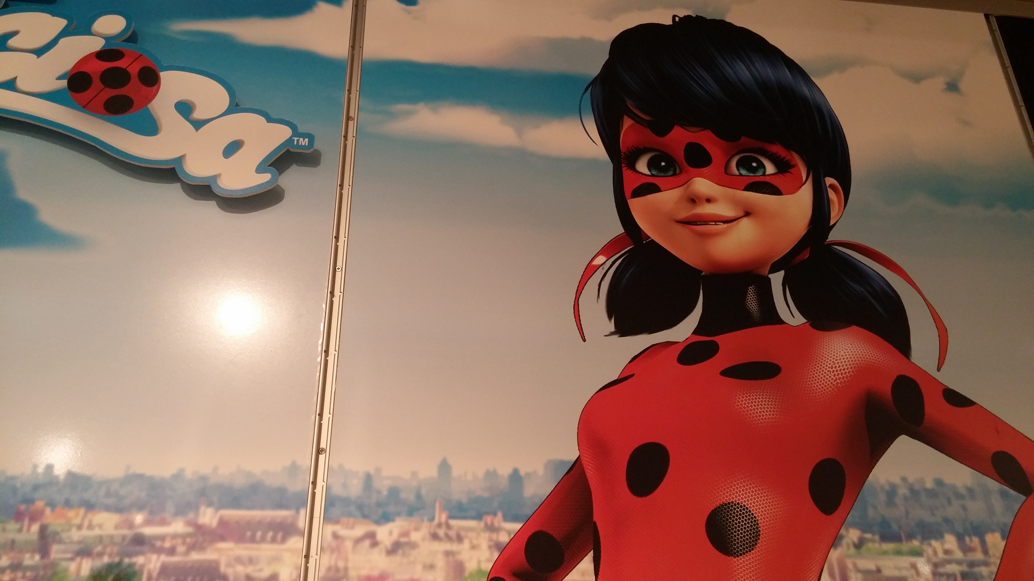 Una de las figuras de Ladybug en nuestro Showroom